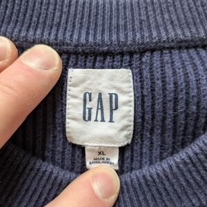 GAP Men's Blue Sweater